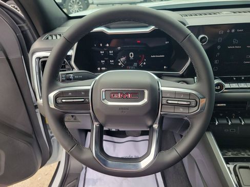 New 2026 GMC Canyon Elevation w/ Convenience Package RWD image 18