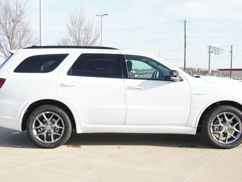 New 2026 Dodge Durango GT image 10