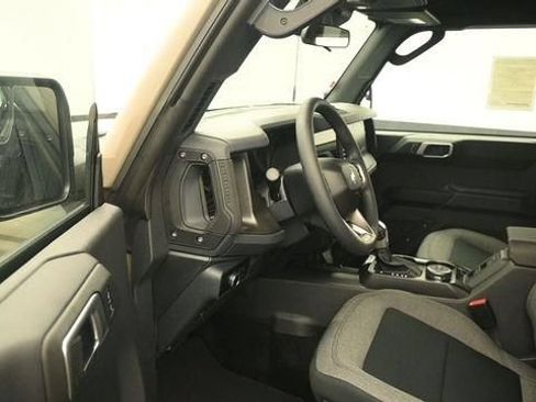 New 2026 Ford Bronco 4-Door w/ Sasquatch Package AWD/4WD image 13