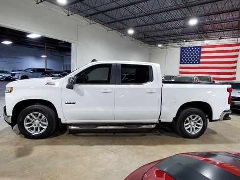 Used 2021 Chevrolet Silverado 1500 LT w/ Texas Edition Plus AWD/4WD image 13