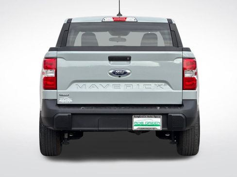 Used 2024 Ford Maverick XL image 4