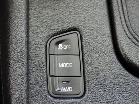 Used 2018 Cadillac XT5 Premium Luxury w/ LPO, Wheel Lock Package AWD/4WD image 73