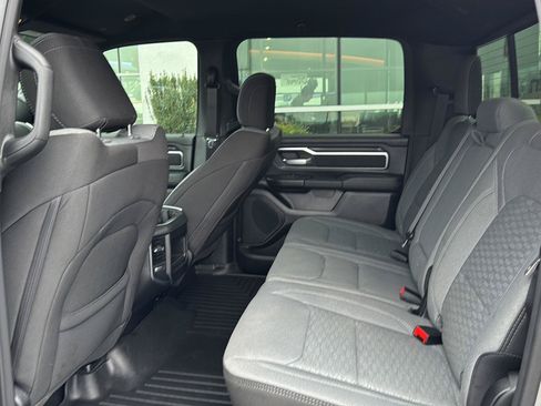 Used 2025 RAM 1500 Big Horn AWD/4WD image 10