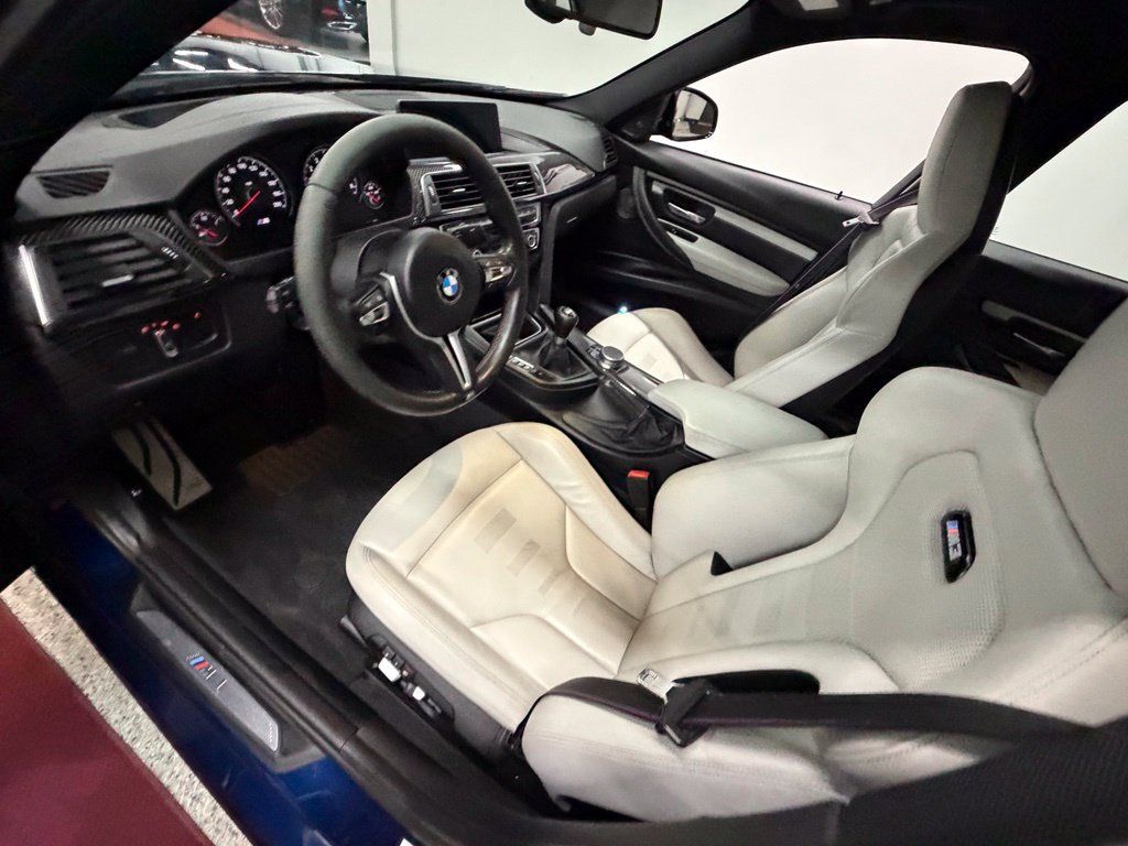 Used 2018 BMW M3 RWD image 19