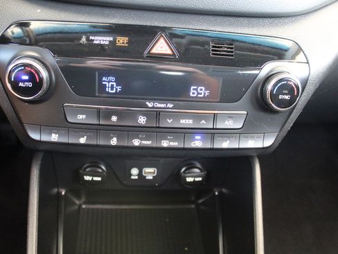 Used 2018 Hyundai Tucson Limited w/ Ultimate Package 02 AWD/4WD image 45