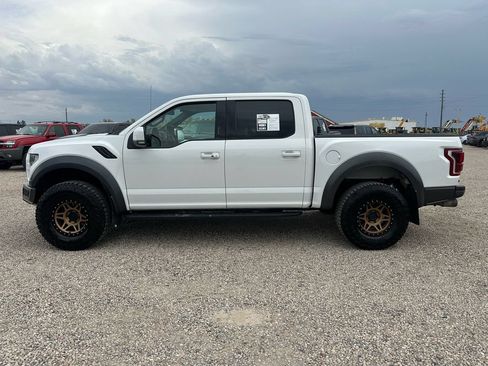 Used 2018 Ford F150 Raptor w/ Equipment Group 802A Luxury AWD/4WD image 6