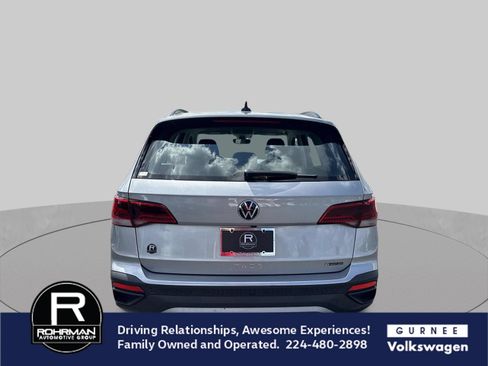 Used 2023 Volkswagen Taos S w/ Driver Assistance Package AWD/4WD image 8