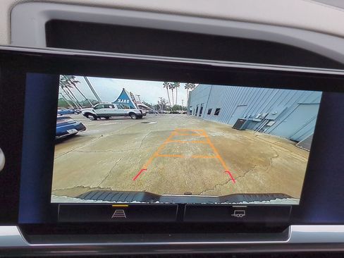 Used 2025 Chevrolet Silverado 2500 LT w/ Convenience Package image 20