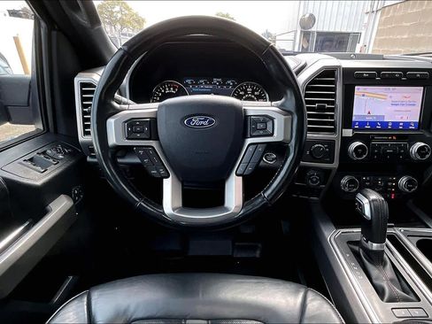 Certified 2020 Ford F150 Platinum w/ Equipment Group 701A Luxury image 5