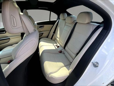 Used 2022 Mercedes-Benz C 300 4MATIC Sedan image 18