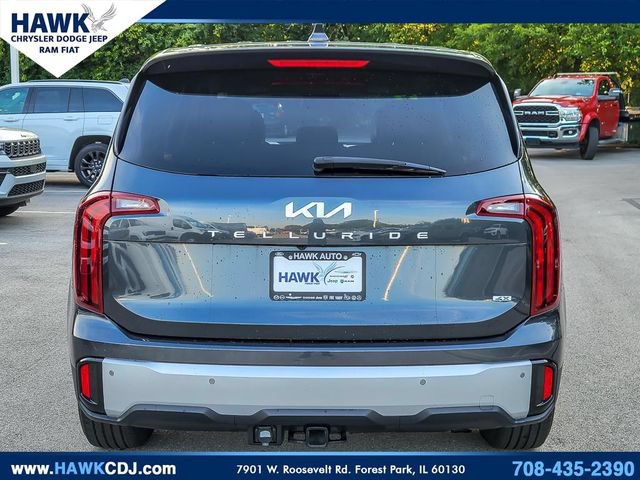 Used 2024 Kia Telluride LX AWD/4WD image 5