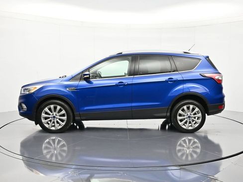 Used 2017 Ford Escape Titanium image 9