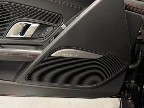 Used 2017 Audi R8 V10 plus image 20