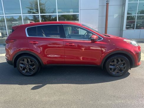 Used 2022 Kia Sportage LX w/ LX FWD Value Edition Package image 4