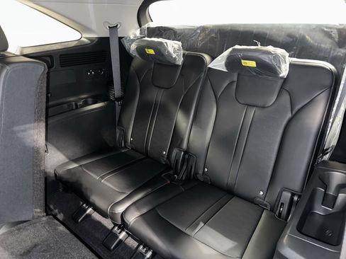 New 2026 Kia Sorento S image 30