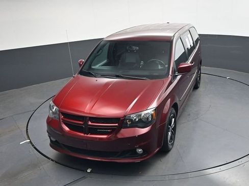 Used 2017 Dodge Grand Caravan GT image 23