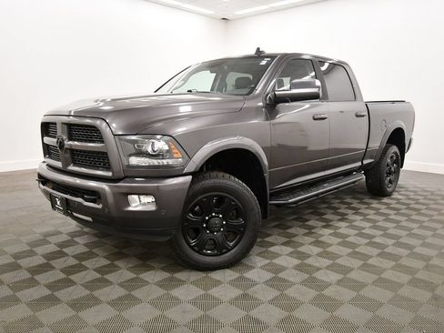 Used 2017 RAM 2500 Laramie w/ Sport Appearance Group AWD/4WD image 2