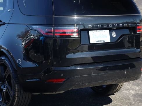 Used 2024 Land Rover Discovery Dynamic SE image 6