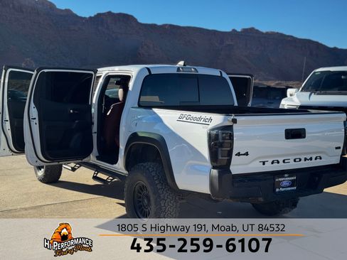 Used 2023 Toyota Tacoma TRD Off-Road image 39