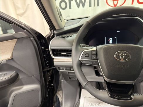 New 2026 Toyota Grand Highlander AWD image 27