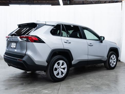 Used 2025 Toyota RAV4 LE image 6