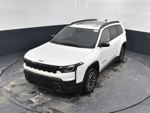 New 2026 Jeep Cherokee Limited image 36