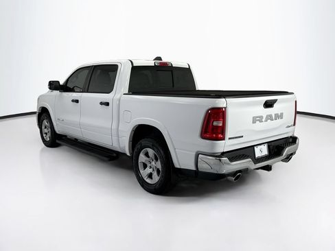 Used 2025 RAM 1500 Big Horn AWD/4WD image 7