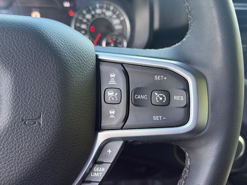Used 2025 RAM 1500 Big Horn AWD/4WD image 25