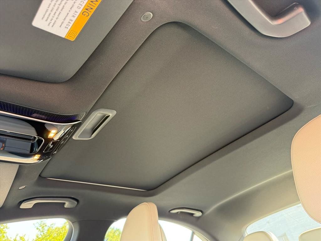Certified 2024 Mercedes-Benz C 300 4MATIC Sedan image 11