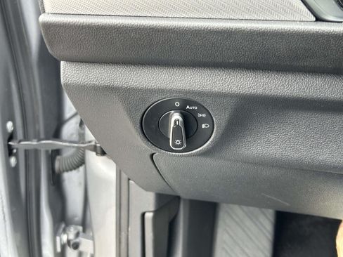 Used 2024 Volkswagen Jetta S FWD image 28