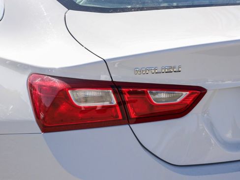 Used 2023 Chevrolet Malibu LT FWD image 6