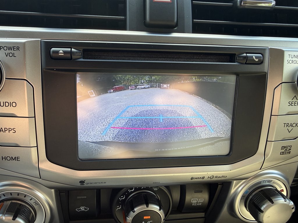 Used 2018 Toyota 4Runner SR5 Premium AWD/4WD image 16
