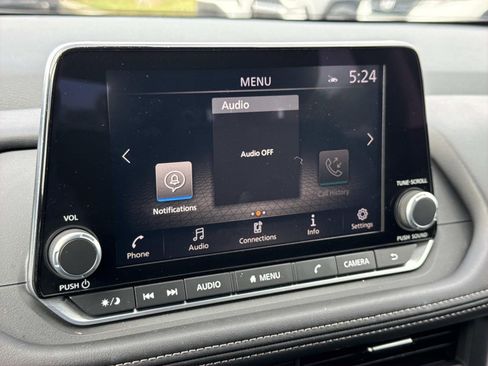 Used 2026 Nissan Rogue SV image 9