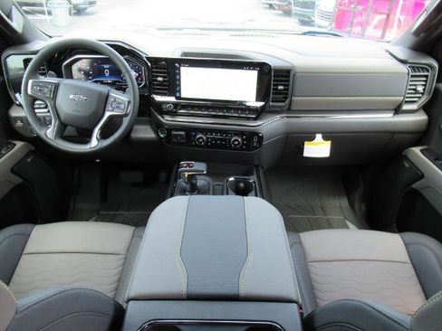 New 2025 Chevrolet Silverado 1500 ZR2 w/ Technology Package image 14