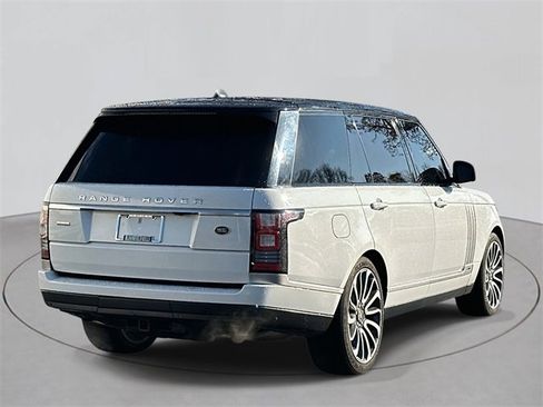Used 2017 Land Rover Range Rover Long Wheelbase Autobiography image 3
