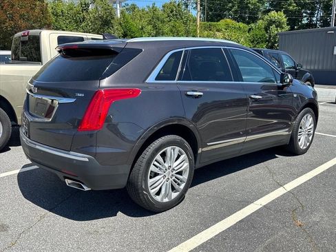 Used 2018 Cadillac XT5 Premium Luxury FWD image 10