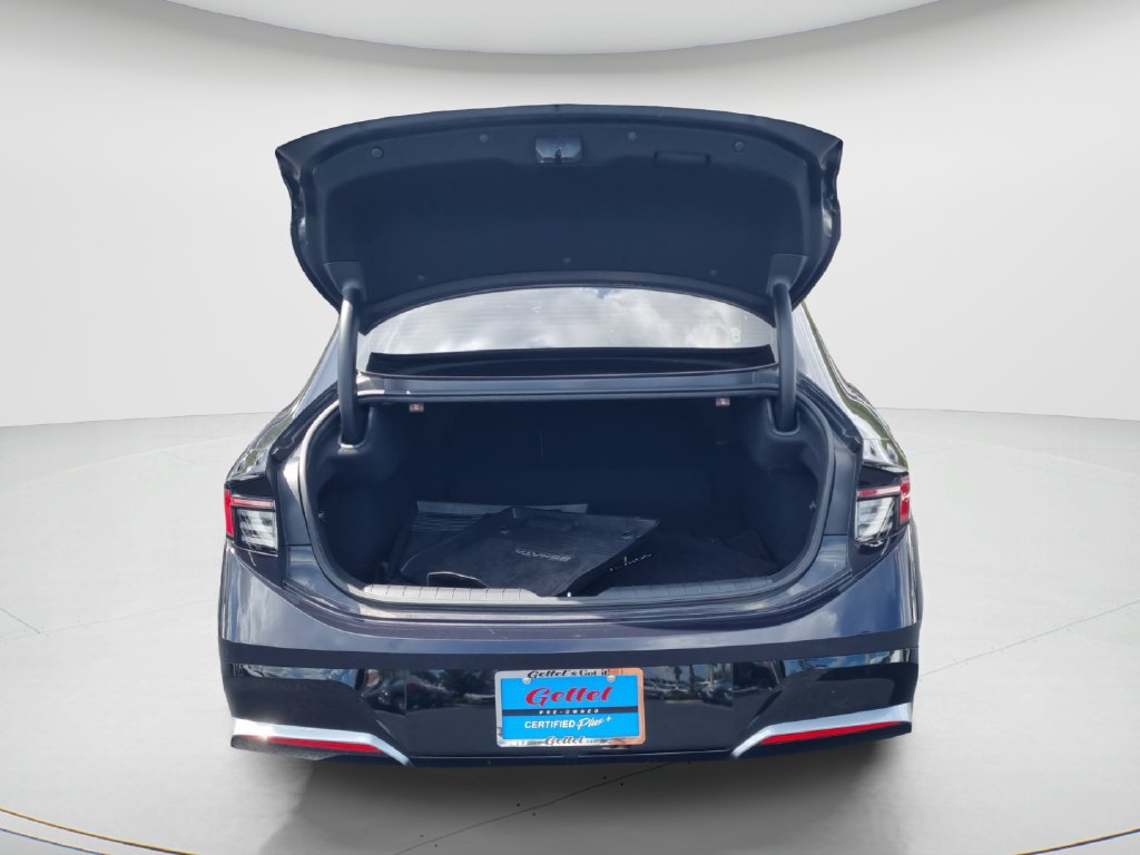 Certified 2024 Hyundai Sonata SEL w/ Convenience Package FWD image 9