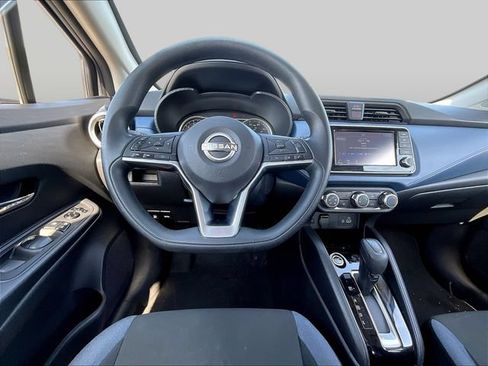 Used 2025 Nissan Versa SV FWD image 10
