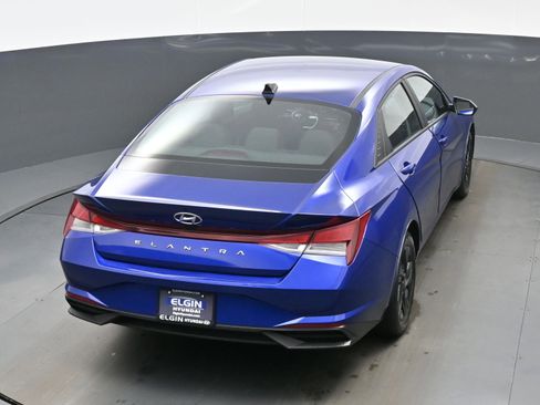 Used 2023 Hyundai Elantra SEL w/ Preferred Accessory Package image 36