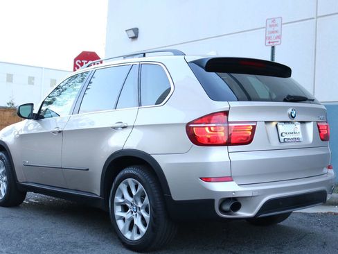 Used 2013 BMW X5 xDrive35i w/ Convenience Pkg image 6