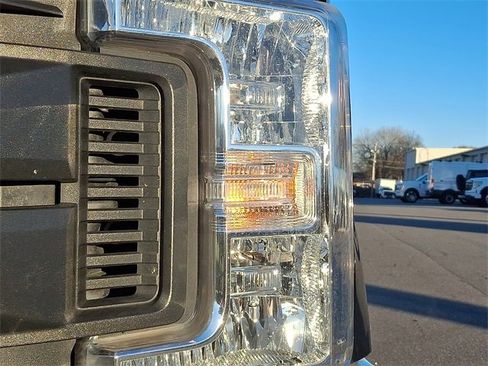 Used 2019 Ford F350 XL w/ XL Value Package image 9