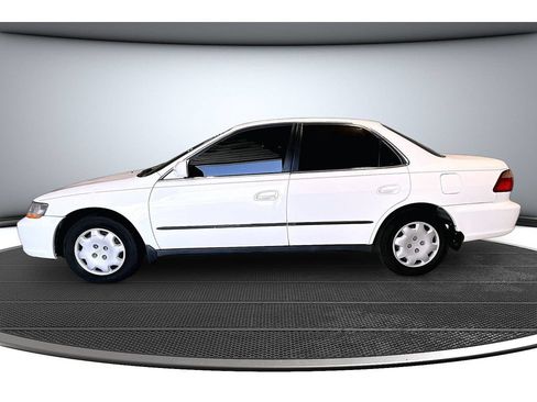 Used 1998 Honda Accord LX image 13