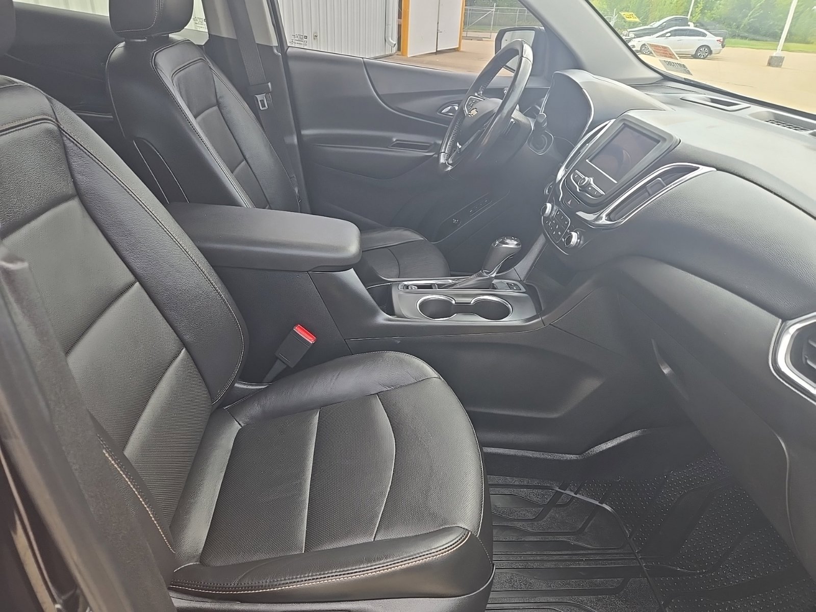 Used 2020 Chevrolet Equinox LT w/ Midnight Edition AWD/4WD image 12