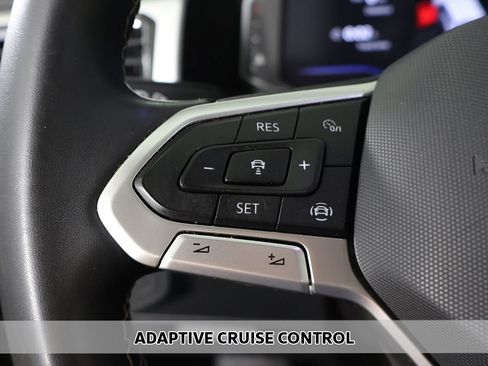 Used 2022 Volkswagen Atlas SE AWD/4WD image 4