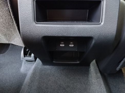 New 2026 Mitsubishi Outlander LE AWD/4WD image 26