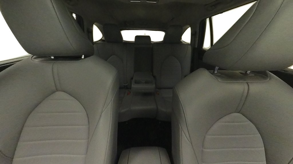 Used 2022 Toyota Highlander XLE AWD/4WD image 33