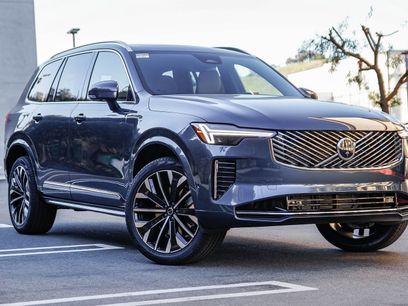 New 2026 Volvo XC90 B5 Plus w/ Protection Package