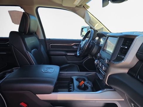 Used 2022 RAM 1500 Laramie AWD/4WD image 24