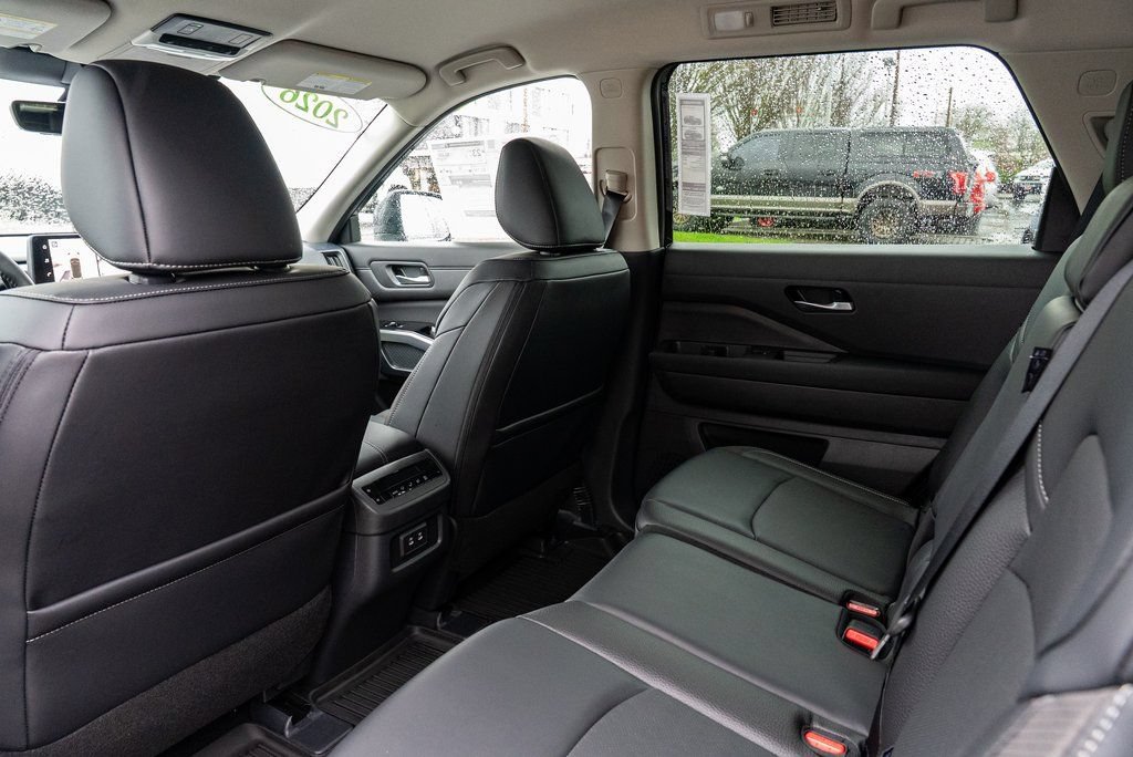 New 2026 Nissan Pathfinder SL AWD/4WD image 25