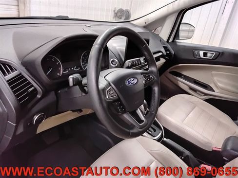 Used 2020 Ford EcoSport Titanium image 11